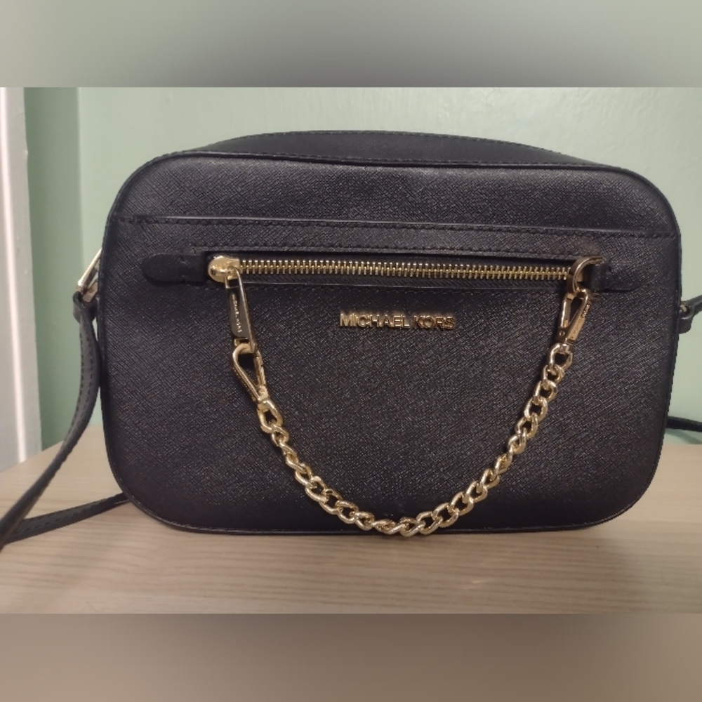 NWOT Michael Kors Black Jet Set Large Saffiano Leather Crossbody Bag w/Gold - Picture 3 of 12